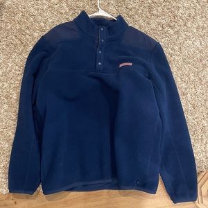 Mens Vineyard Vines sweater size XL!